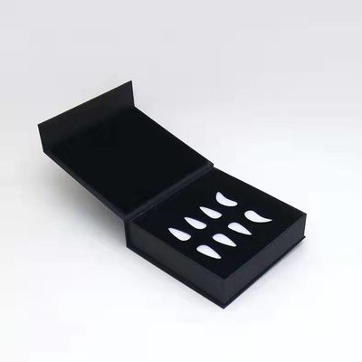 品質  Embossing Cosmetic Packaging Box For Luxury Press On Nails 工場
